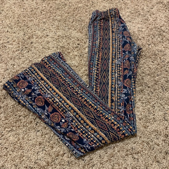 Ladies Pants - Picture 1 of 4